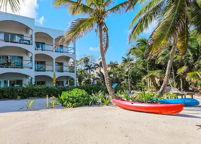 Сasa de vacaciones Beachfront With Balcony Sea View Partial Ac Pool Dock & Kayaks *